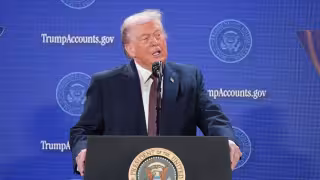 Donald Trump advierte que la flota enviada a Irán está lista para actuar “con rapidez y violencia” si no hay negociación