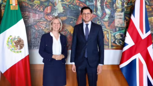 Susannah Goshko, embajadora británica en México y Roberto Velasco, secretario de Relaciones Exteriores