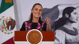 Presidenta Sheinbaum niega censura a medios y defiende lineamientos sobre derechos de las audiencias