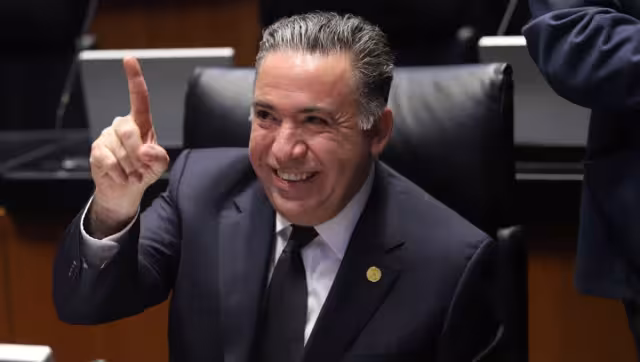 Enrique Inzunza Cázarez, senador de Morena