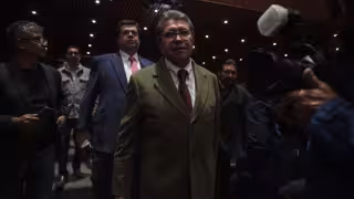 Jornada laboral de 40 horas vuelve a San Lázaro, Monreal la perfila como prioridad y Morena impulsa dos días de descanso