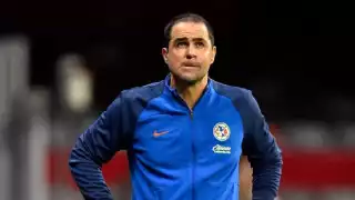 Jardine estalla contra el arbitraje en derrota del América