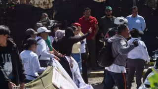 Reabren la autopista México-Toluca tras más de 36 horas de bloqueo; familiares de desaparecidos logran acuerdos