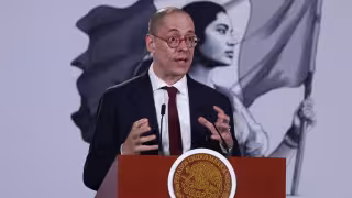 Gobierno elimina mil 947 trámites y reporta ahorro de 14 mil mdp con software propio