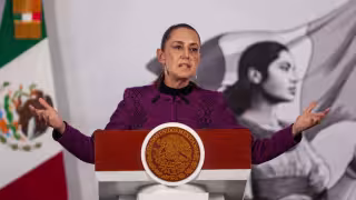 Presidenta Sheinbaum cuestiona marcha de la CNTE al Estadio Ciudad de México: “¿para qué?”