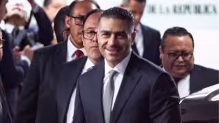 Secretario Harfuch descarta ataques de EU contra narcolanchas en mares mexicanos; confirma acuerdo de vigilancia