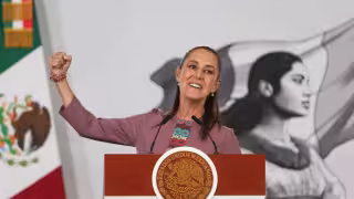 Presidenta Claudia Sheinbaum celebra baja de inflación a 3.55% y destaca reducción en precio del jitomate