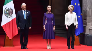 Así fue la recepción de la presidenta Sheinbaum recibe a delegación de la Unión Europea en Palacio Nacional