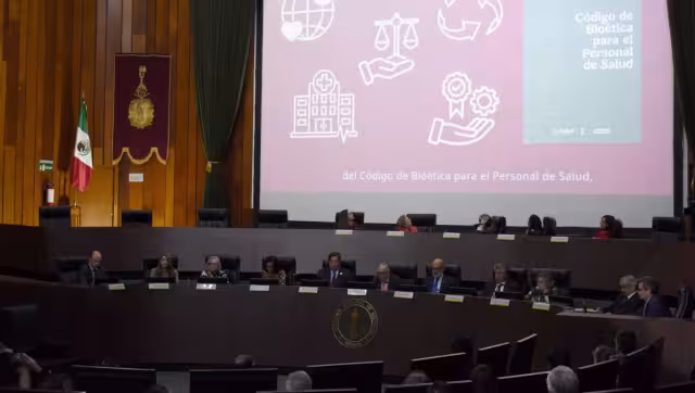 El Código incorpora principios reconocidos internacionalmente, como dignidad humana, autonomía, beneficencia, no maleficencia y justicia