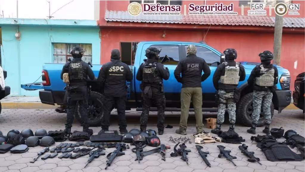 Detienen al alcalde de Esperanza, Puebla, durante el Operativo Enjambre
