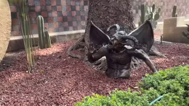 No existe otra representación similar en el mundo dentro de un recinto religioso con este nivel de expresividad