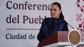 Presidenta Sheinbaum cuestiona regreso de Rocha Moya y pide que interino en Sinaloa tenga “honestidad y profesionalismo”