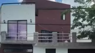 Hombre sufre mortal descarga eléctrica cuando limpiaba el techo de su casa en Kanasín