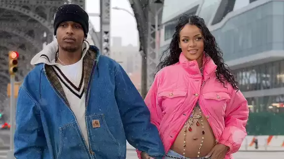 Rihanna reveló a finales de enero que tendría un hijo con ASAP Rocky. Foto: Instagram