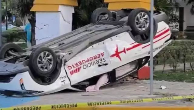 Taxi del aeropuerto con tres pasajeras es embestido por un automóvil en la García Ginerés