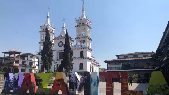 El Pueblo Magico de Mazamitla registró una balacera que provocó el pánico entre sus visitantes. Foto: Especial
