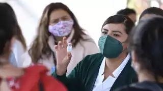 Conacyt convocó a la población previamente vacunada mayor de 18 años y residentes de la Ciudad de México a participar de forma voluntaria. Foto: Cuartoscuro