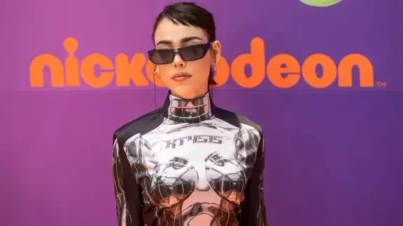 Danna Paola sorprende a sus seguidores con el look que usó en los Kids Choice Awards 2022