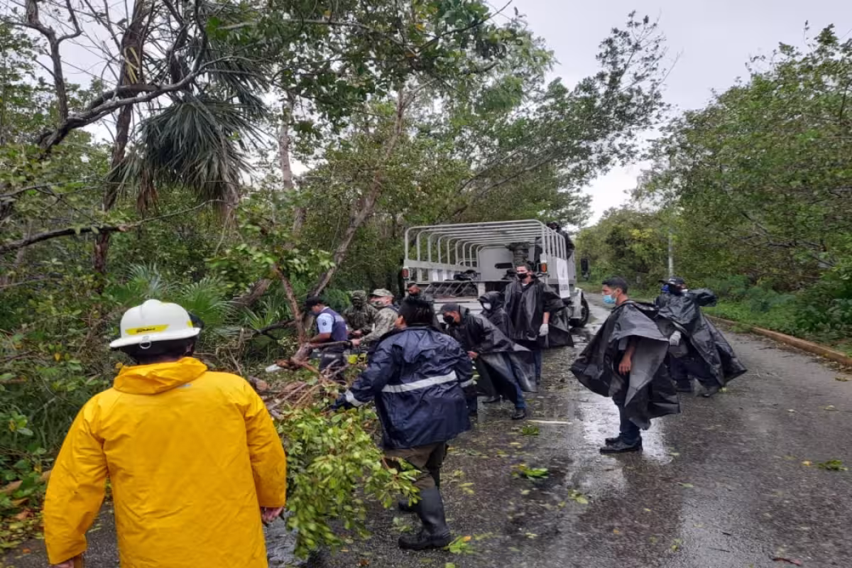 Por Zeta, Semar desplegó cerca de dos mil elementos en Yucatán y ...