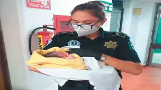 Ambos bebés fueron atendidos por paramédicos de la SSP Yucatán. Foto: Por Esto!