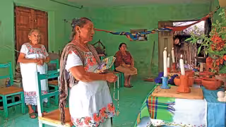 Habitantes de Chumayel se preparan para celebrar el Hanal Pixán