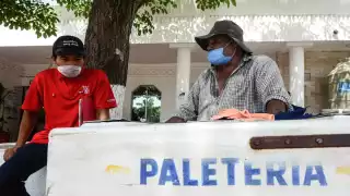 Aumentan en un 30% los vendedores ambulantes en Cancún