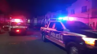 Paramédicos confirmaron el deceso, el hombre permanece en calidad de desconocido. Foto: Jazmín Rodríguez.