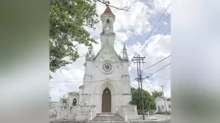La iglesia de Chuminópolis se encuentra entre los templos
dañados, informó el área jurídica de la dependencia.