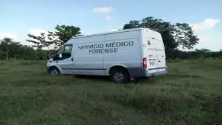 Elementos de la Semefo realizaron el levantamiento del cuerpo.