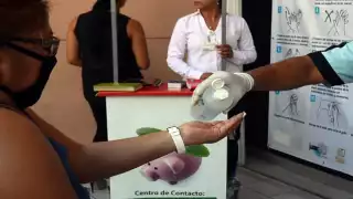 Cofepris destruye 80 litros de alcohol en gel en Quintana Roo