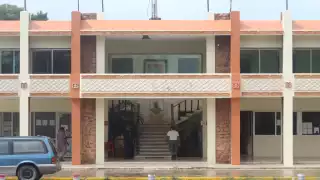 El titular de Protección Civil denunció que el Tesorero paga mejores salarios a lo aviadores. Foto: Por Esto!