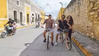Los turistas de Querétaro quedaron complacidos con el viaje en bicicleta. Fotos: David Collí.