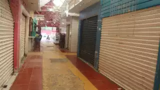 La crisis sanitaria generó una parálisis económica en la capital del estado y zonas conurbadas. Foto Manuel Collí.