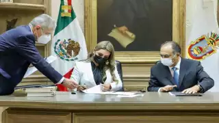 Evelyn Salgado Pineda rindió protesta como gobernadora de Guerrero, quien relevará a Héctor Astudillo Flores a partir de hoy, hasta el 2027