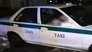 Persiguen y ejecutan a taxista de Cancún, su pasajero también pierde la vida