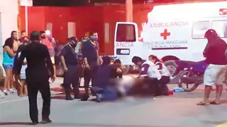 En Tizimín, un joven impactó con su moto y se cercenó un pie.