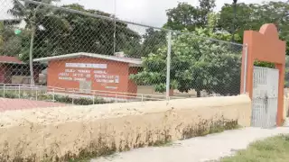 Consideran que todavía no hay condiciones para que los estudiantes regresen a las aulas. Foto: Néstor Cuevas.