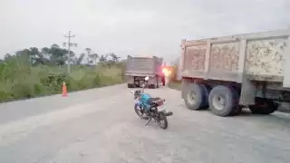 El motociclista falleció instantáneamente en lugar de los hechos.