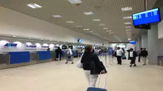 El pasajero quedó varado por la falta de documentos. Foto: Internet.