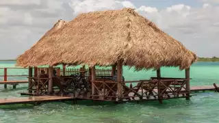 En 2008, la Sedetur dio a conocer que Bacalar recibía 17 mil 544 turistas. Foto: Por Esto!