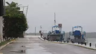 Se mantienen suspendidas las actividades náuticas en la Bahía de Chetumal, Bacalar, Laguna Milagros y El Palmar. Foto: Eric Castillo.