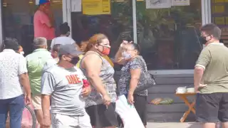 Casi un 50% de la Población Económicamente Activa carece de prestaciones como el Seguro Social.