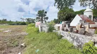 Únicamente están disponibles ocho bóvedas en el cementerio de Chumayel. Foto: Carlos Ek Uc.
