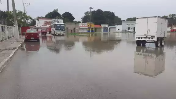 Pobladores temen por los efectos que podrían provocar las inundaciones. Foto: Pastor Palma. Pobladores temen por los efectos que podrían provocar las inundaciones. Foto: Pastor Palma.