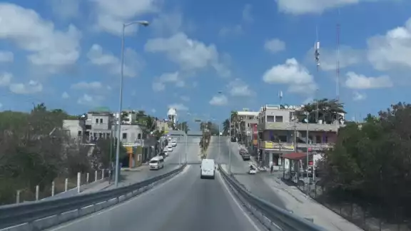 Vecinos señalan que la violencia ha ido en aumento en Akumal. Foto: Por Esto! Vecinos señalan que la violencia ha ido en aumento en Akumal. Foto: Por Esto!