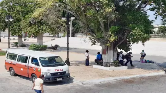 Las comunidades fronterizas tienen más movilidad hacia la ciudad de Mérida, Yucatán. Las comunidades fronterizas tienen más movilidad hacia la ciudad de Mérida, Yucatán.