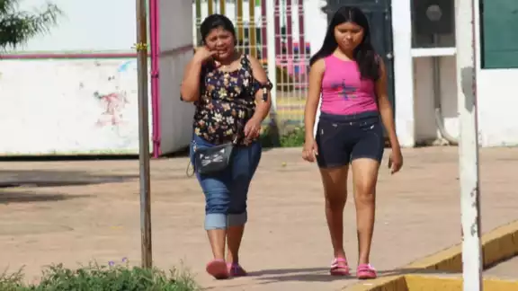 Pobladores de José María Morelos deambulan sin ningún tipo de protección.