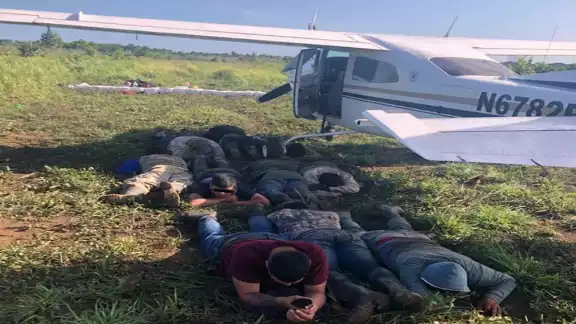 Han sido detenidas nueve personas durante los operativos
realizados por autoridades mexicanas. Foto: Por Esto! Han sido detenidas nueve personas durante los operativos
realizados por autoridades mexicanas. Foto: Por Esto!