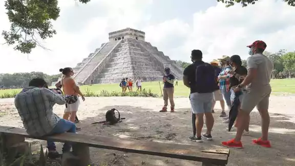 Chichén Itzá destaca por ser una de las Maravillas del Mundo Chichén Itzá destaca por ser una de las Maravillas del Mundo