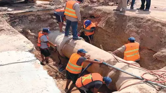 El titular de la Japay informó que las plantas potabilizadoras trabajan todos los días las 24 horas. Foto: Por Esto! El titular de la Japay informó que las plantas potabilizadoras trabajan todos los días las 24 horas. Foto: Por Esto!